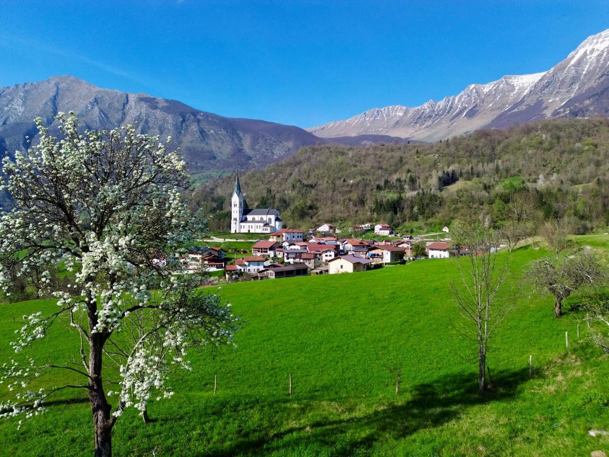 Holiday Home Krn&Relax Кобарид Экстерьер фото